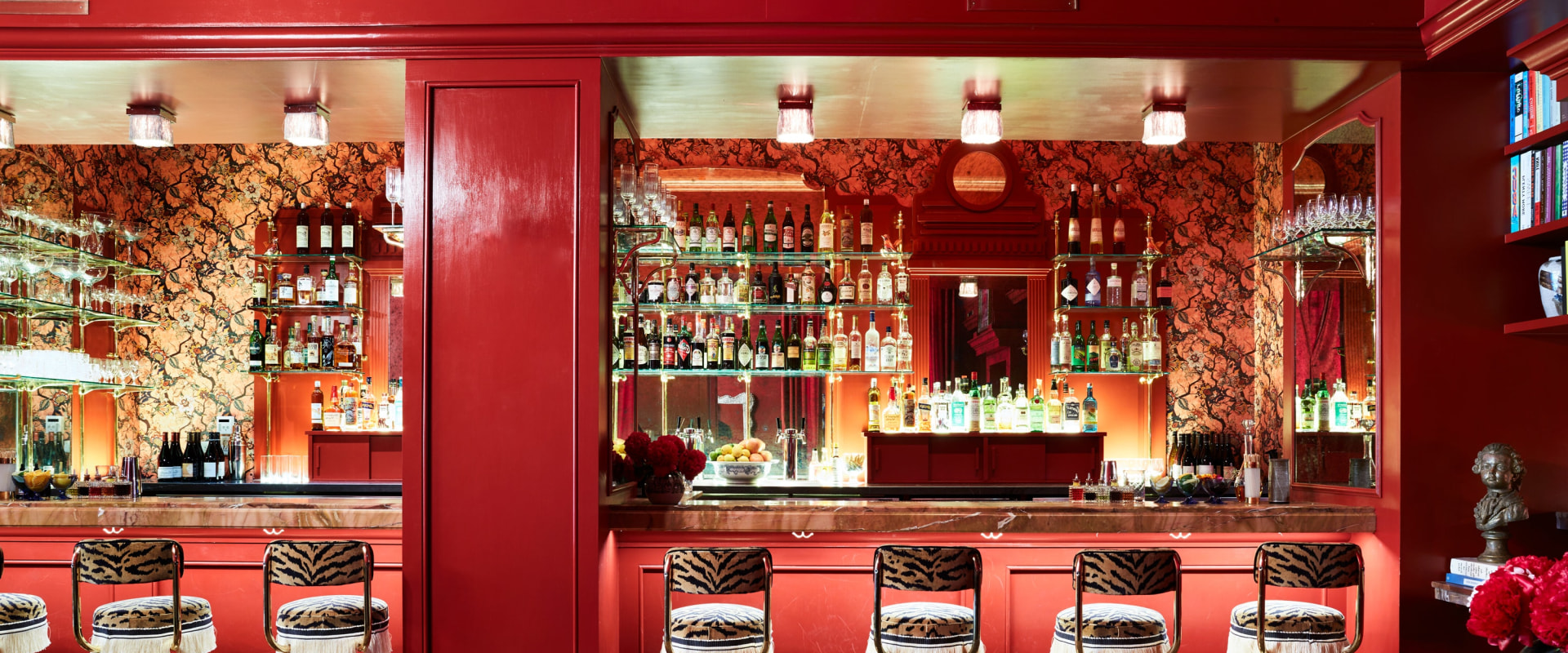 Exploring the Best Nightlife Spots in New Orleans